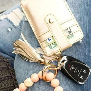 Leopard Beaded Key Ring Wallet Bracelet